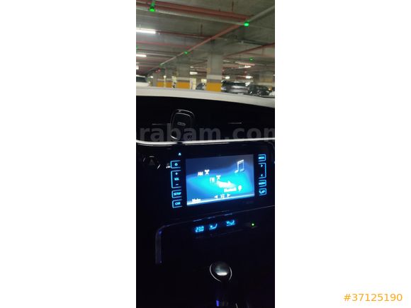 Sahibinden Toyota Auris 1.6 Active 2016 Model