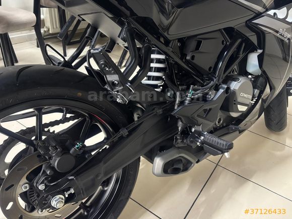 sıfır notda hata yok sifır  CFmoto 250SR