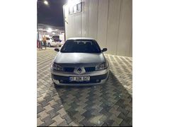 Sahibinden Renault Megane 1.5 dCi Authentique 2006 Model  298.000 km Gri