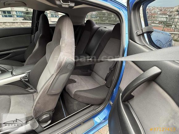 KUSURSUZ GÜZELLİKTE RX-8 RENESIS HERTER BAKIMLI