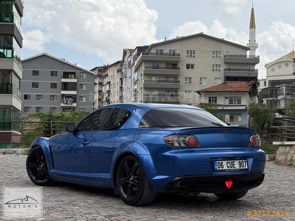 KUSURSUZ GÜZELLİKTE RX-8 RENESIS HERTER BAKIMLI