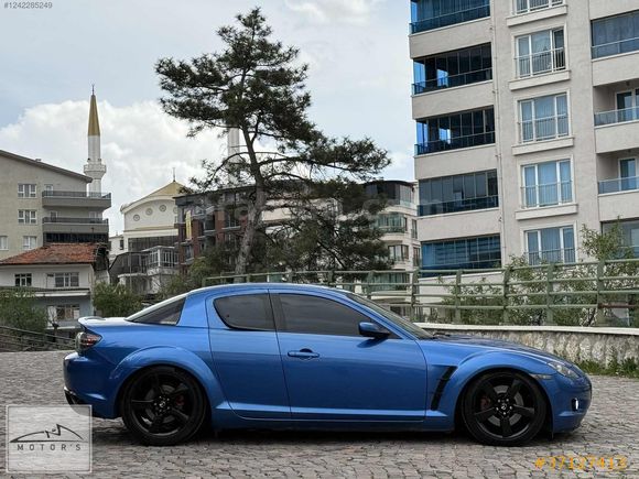 KUSURSUZ GÜZELLİKTE RX-8 RENESIS HERTER BAKIMLI