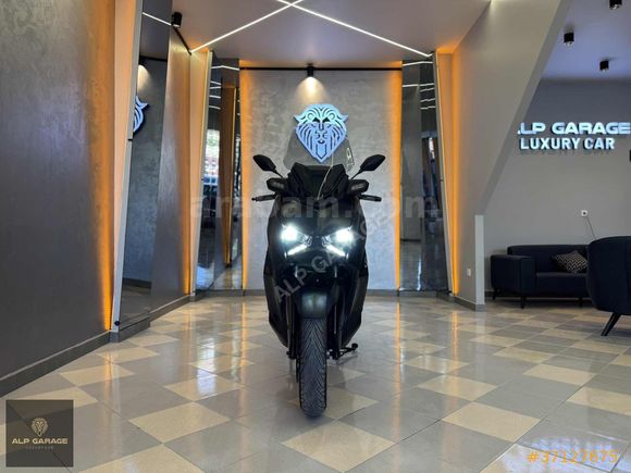 XMAX 250 TECHMAX-YENİ KASA-NAVİGASYONLU-TAM DOLU-AKRAPOVİC-FULL