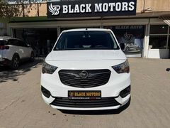 HATASIZ BOYASIZ TEMİZ BAKIMLI 2022 MODEL 92 BİN KM DE
