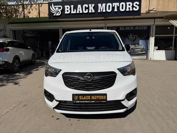 HATASIZ BOYASIZ TEMİZ BAKIMLI 2022 MODEL 92 BİN KM DE