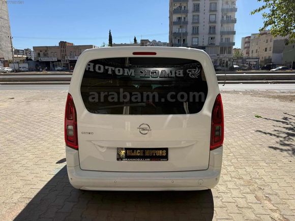 HATASIZ BOYASIZ TEMİZ BAKIMLI 2022 MODEL 92 BİN KM DE