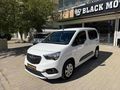 HATASIZ BOYASIZ TEMİZ BAKIMLI 2022 MODEL 92 BİN KM DE