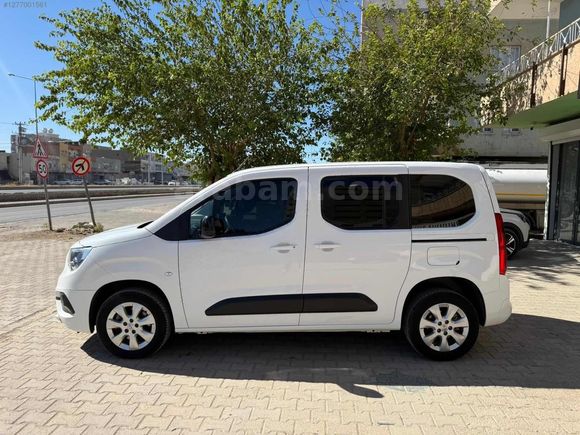 HATASIZ BOYASIZ TEMİZ BAKIMLI 2022 MODEL 92 BİN KM DE