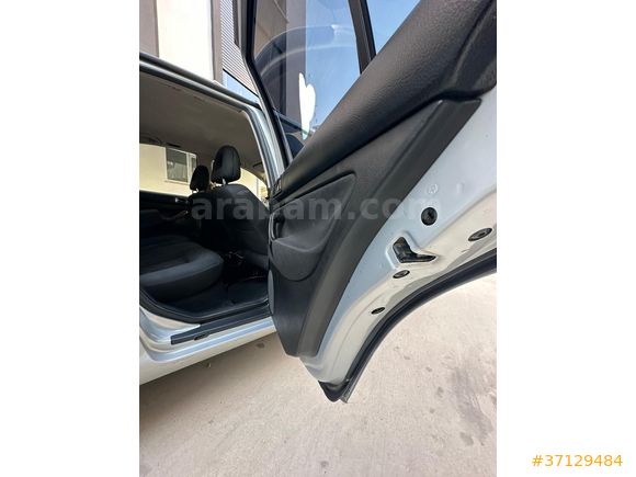 Sahibinden Volkswagen Bora 1.6 Basic 2000 Model