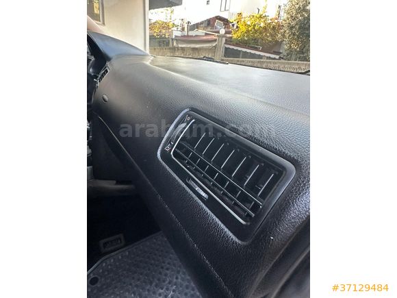Sahibinden Volkswagen Bora 1.6 Basic 2000 Model