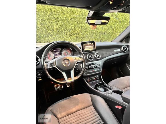 ŞARBAY GROUP-2014 CLA 180 AMG DEGİŞENSİZ / BAKIMLI