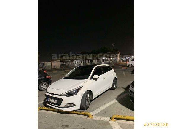 Sahibinden Hyundai i20 1.4 CRDi Style 2017 Model 