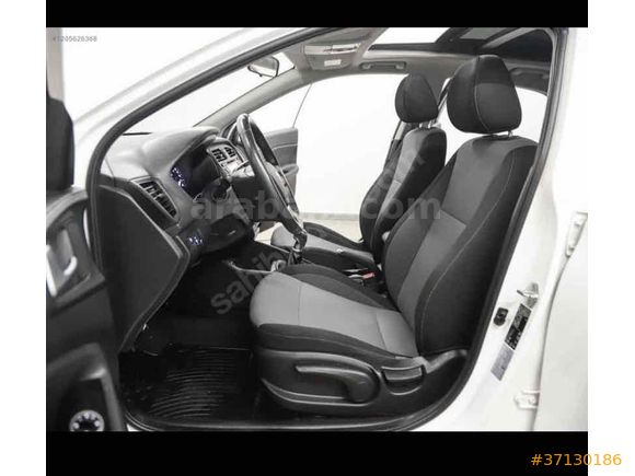 Sahibinden Hyundai i20 1.4 CRDi Style 2017 Model 