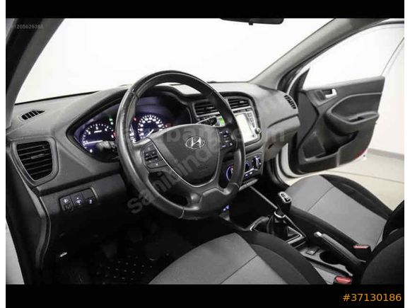 Sahibinden Hyundai i20 1.4 CRDi Style 2017 Model 