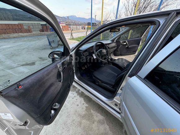 Sahibinden Opel Vectra 1.6 Comfort 2000 Model 