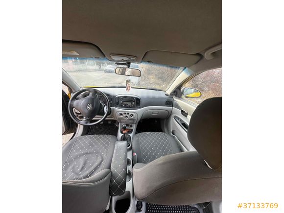 Sahibinden Hyundai Accent Era 1.4 Select 2010 Model 