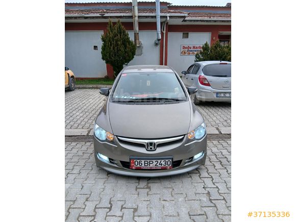 Sahibinden Honda Civic 1.6 i-VTEC Premium 2008 Model