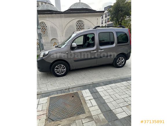 Sahibinden Renault Kangoo Multix 1.5 dCi Extreme 2015 Model 