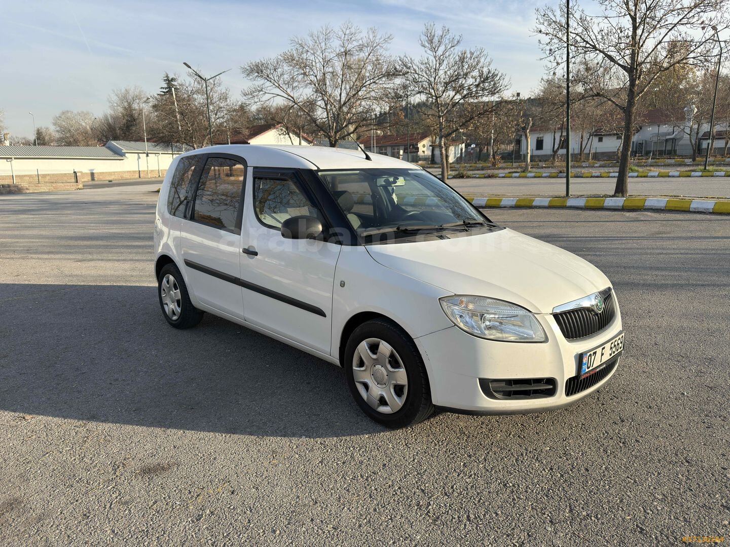 Sahibinden Skoda Roomster 1.4 Style 2010 Model Ankara 166.000 km Beyaz 1