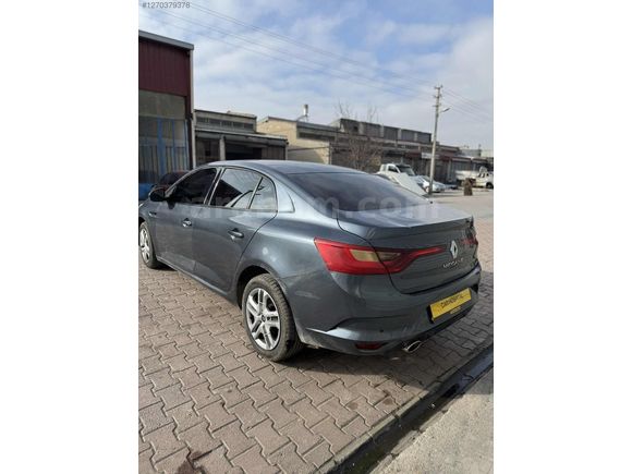 SAHİBİNDEN TEMİZ DEĞİŞENSİZ MEGANE4