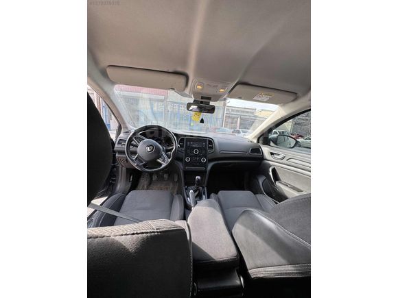 SAHİBİNDEN TEMİZ DEĞİŞENSİZ MEGANE4