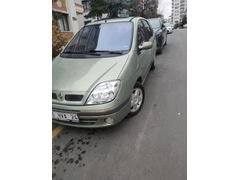 Sahibinden Renault Scenic 1.6 Dynamique 2004 Model