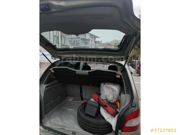 Sahibinden Renault Scenic 1.6 Dynamique 2004 Model