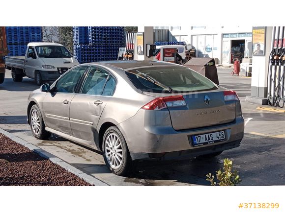 Sahibinden Renault Laguna 1.5 dCi Privilege 2009 Model