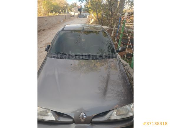 Sahibinden Renault Megane 1.6 Coupe e 1999 Model