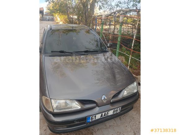 Sahibinden Renault Megane 1.6 Coupe e 1999 Model