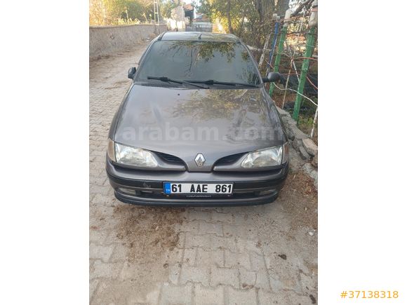 Sahibinden Renault Megane 1.6 Coupe e 1999 Model