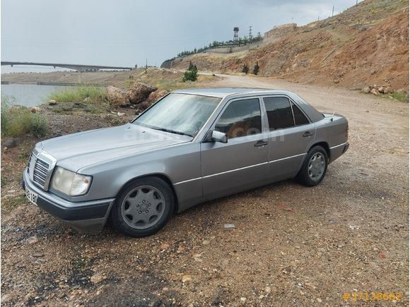 Sahibinden Mercedes - Benz 200 E 1993 Model