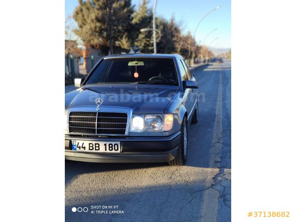 Sahibinden Mercedes - Benz 200 E 1993 Model