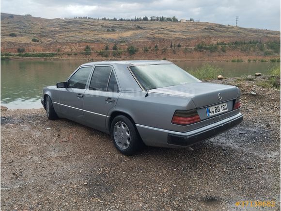 Sahibinden Mercedes - Benz 200 E 1993 Model