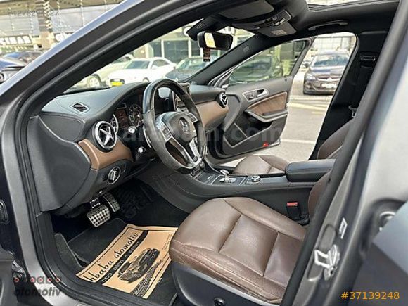 AKBABA OTOMOTİVDEN A 45 AMG 4 MATİC CAMTAVAN-TABA HATASIZ