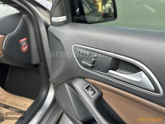AKBABA OTOMOTİVDEN A 45 AMG 4 MATİC CAMTAVAN-TABA HATASIZ