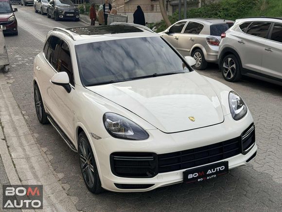 Bom Auto'2011 320.000KM FACELİFT AİR MASRAFSİZ DİRİ ARAÇ..!!!