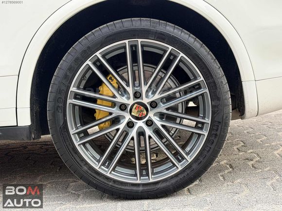 Bom Auto'2011 320.000KM FACELİFT AİR MASRAFSİZ DİRİ ARAÇ..!!!