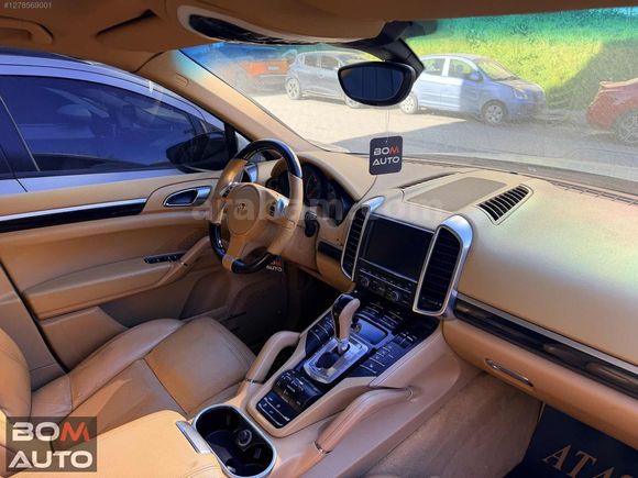 Bom Auto'2011 320.000KM FACELİFT AİR MASRAFSİZ DİRİ ARAÇ..!!!