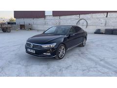 Sahibinden Volkswagen Passat 1.6 TDi BlueMotion Elegance 2019 Model Şanlıurfa 130.000 km Siyah