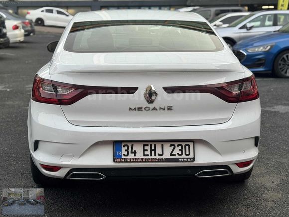 2021 MODEL 1.5 BLUE DCİ 140.000 KM ELDEN SENET TAKSİT İMKANI