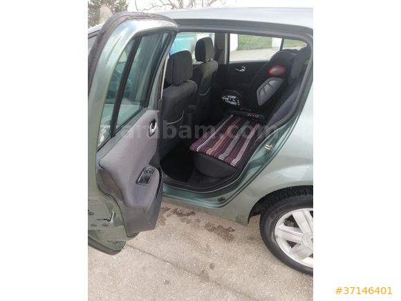 Sahibinden Renault Megane 1.6 Dynamique 2004 Model