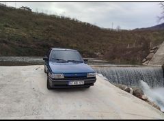 Sağlam Broadway