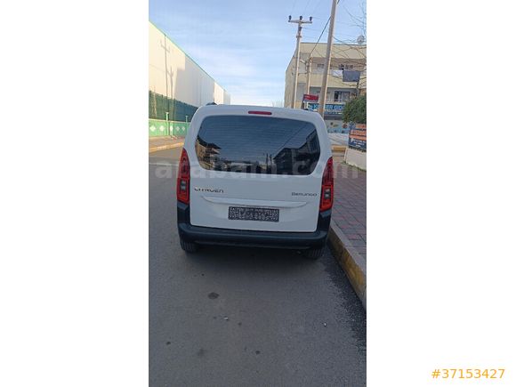 Sahibinden Citroen Berlingo 1.5 BlueHDI Plus 2025 Model