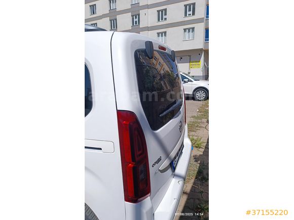 Sahibinden Opel Combo 1.5 CDTI Otomatik Ultimate 2020 Model