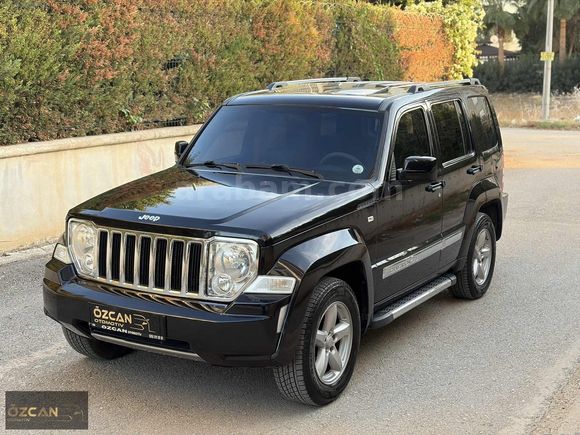 ÖZCAN OTOMOTİV'den 2008 MODEL CHEROKEE BOYASIZ HATASIZ SUNROOF