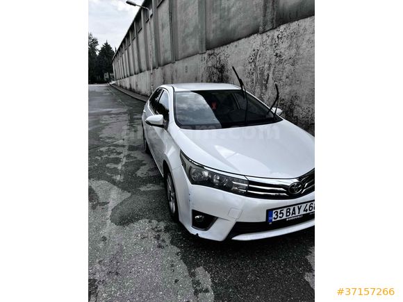 Sahibinden Toyota Corolla 1.33 Life 2014 Model  202000 km Beyaz