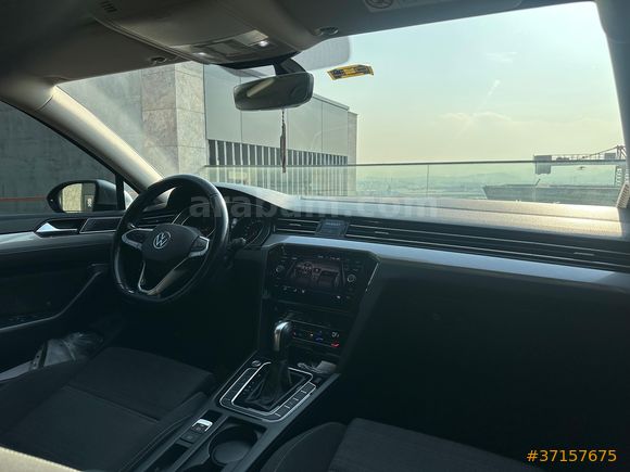2021 ÇIKIŞLI TEMİZ PASSAT