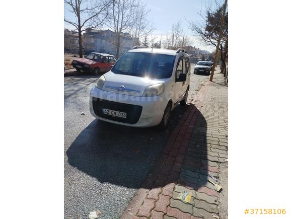 Sahibinden Fiat Fiorino Combi 1.3 Multijet Emotion 2012 Model  299.000 km Beyaz
