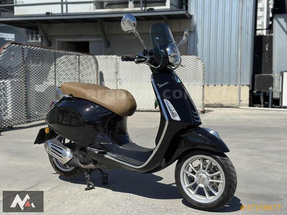 VESPA PRİMAVERA 125cc ÖN CAM EKS HATASIZ ABS SİYAH-TABA 3000km
